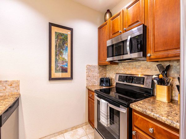 Wailea Luxury Vacation Rental Sleeps Four Guests