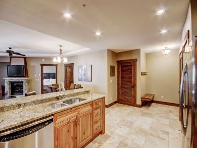 Breckenridge Home 937221 Breckenridge Home 937221