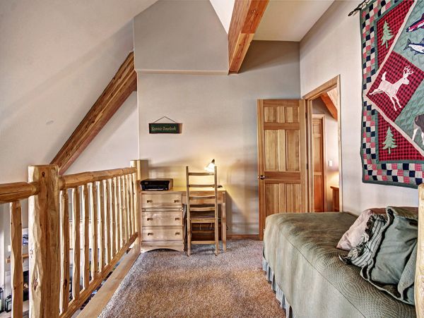 Spacious Three Bedroom Condo on Two Levels!