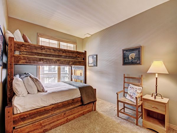 Spacious Three Bedroom Condo on Two Levels!