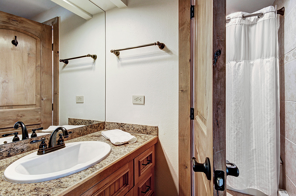 Breckenridge Home 937227 Breckenridge Home 937227