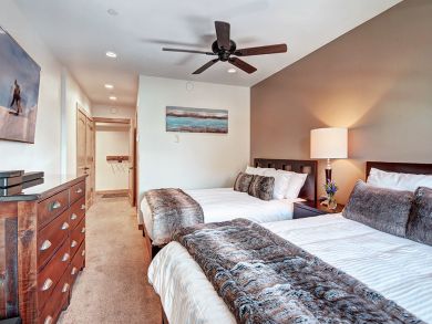 Breckenridge Home 937227 Breckenridge Home 937227