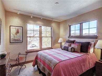 Breckenridge Home 937239 Breckenridge Home 937239