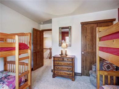Breckenridge Home 937239 Breckenridge Home 937239