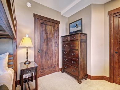 Breckenridge Home 937242 Breckenridge Home 937242