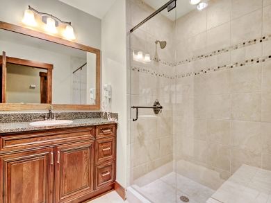 Breckenridge Home 937242 Breckenridge Home 937242