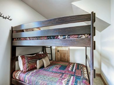 Breckenridge Home 937246