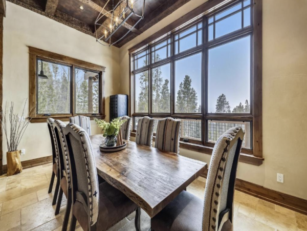 Luxury Five Bedroom Mountain Residence.