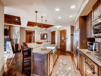 Breckenridge Home 937270 Breckenridge Home 937270