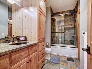 Breckenridge Home 937271 Breckenridge Home 937271
