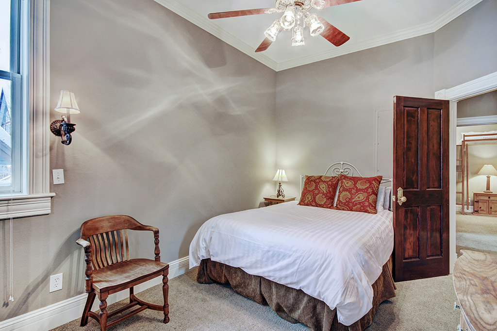 Breckenridge Home 937273 Breckenridge Home 937273