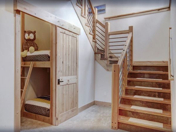 Luxury Five Bedroom Breckenridge Vacation Home 12 Guests