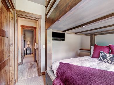 Breckenridge Home 937285