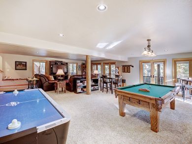 Breckenridge Home 937290 Breckenridge Home 937290