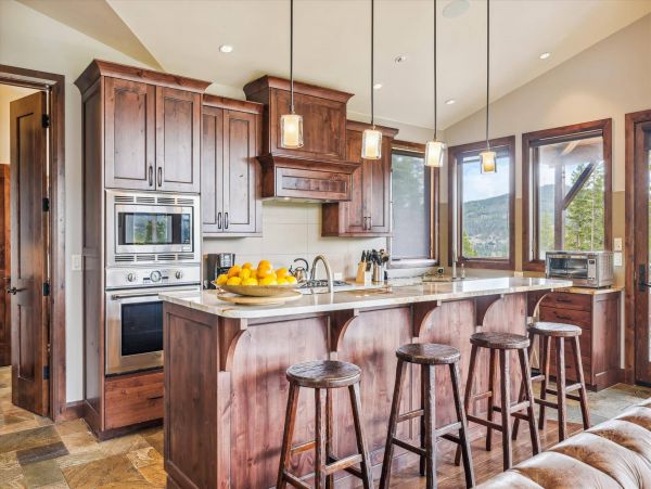 Breckenridge 5 Bedroom Perfect Rental