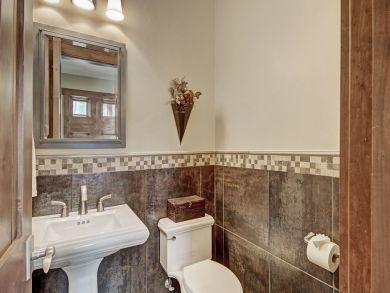 Breckenridge Home 937299 Breckenridge Home 937299