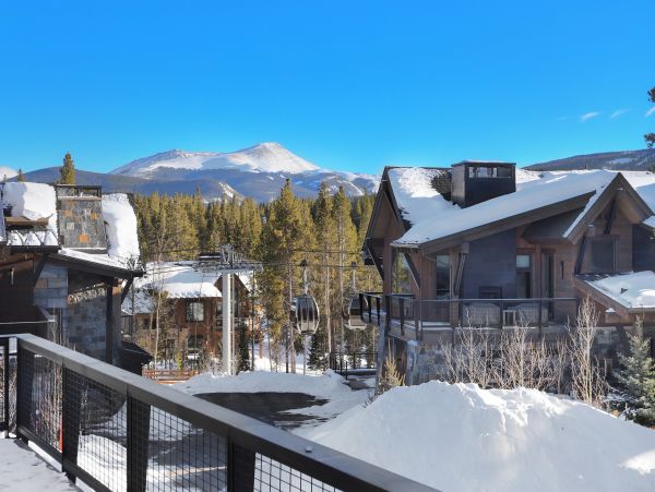 Four Bedroom  Walk to Lift Vacation Home in Breckenridge