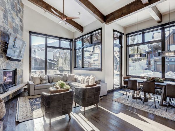 Four Bedroom  Walk to Lift Vacation Home in Breckenridge
