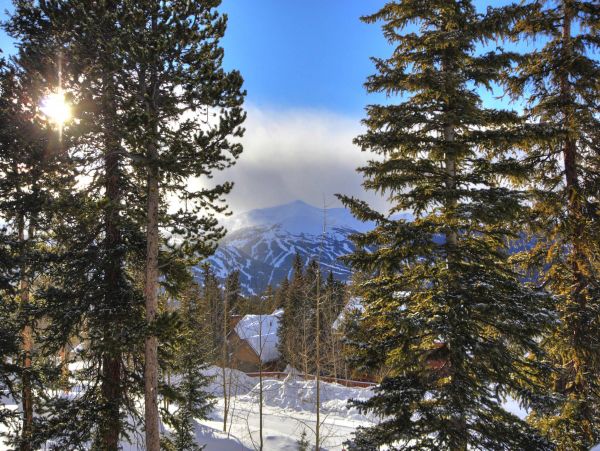 Breckenridge Four Bedroom Home With Mountain Views Sleeps 16