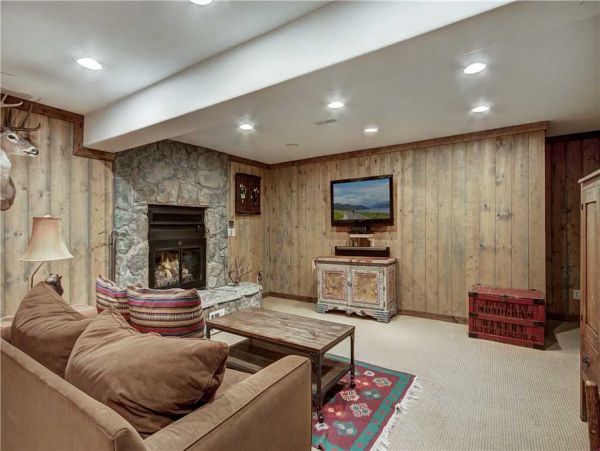 Breckenridge Large Family Villa Only 10 Minutes From Slopes