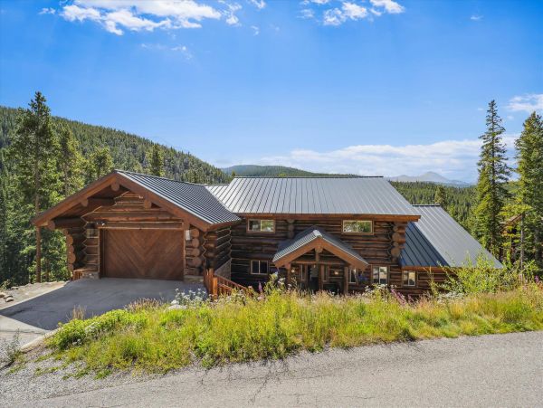 Luxury Breckenridge 6 Bedroom Home Sleeps 12