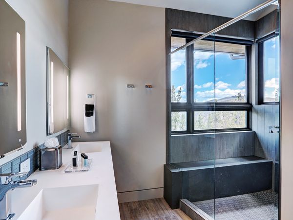 Luxury Breckenridge Vacation Home with Private Hot Tub