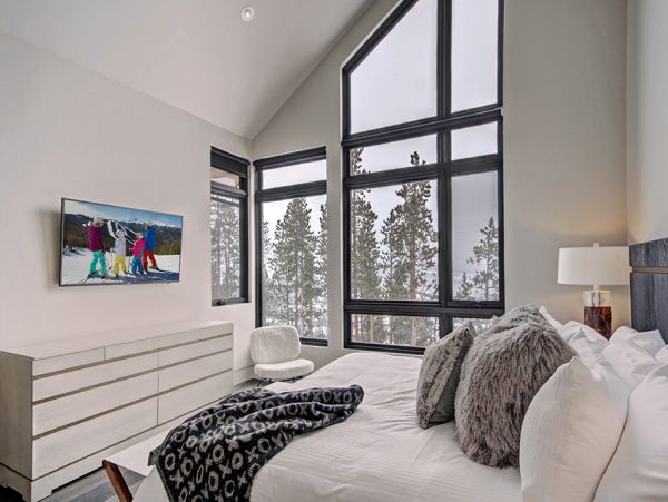 Luxury Breckenridge Vacation Home with Private Hot Tub