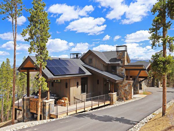 Luxury Breckenridge Vacation Home with Private Hot Tub