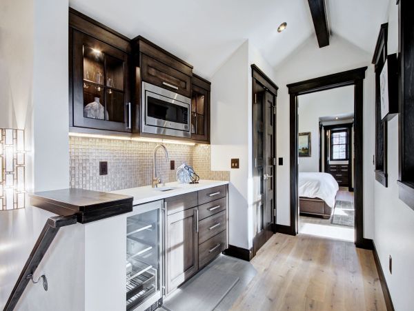 Gorgeous Breckenridge Vacation Home with Private Hot Tub