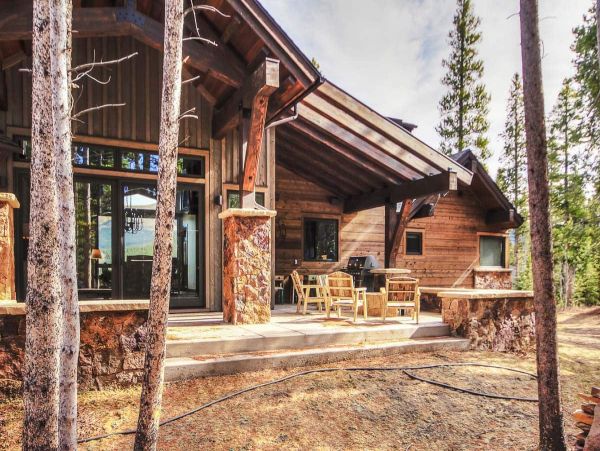 Luxury Six Bedroom Mountain Home in Breckenridge Sleeps 14