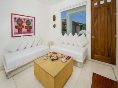 Acapulco Home 937345