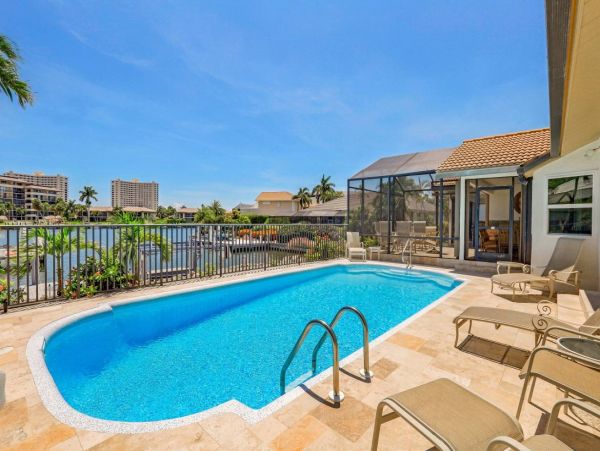Marco Island  6 Bedroom Pool Home on the Water Walk to Beach