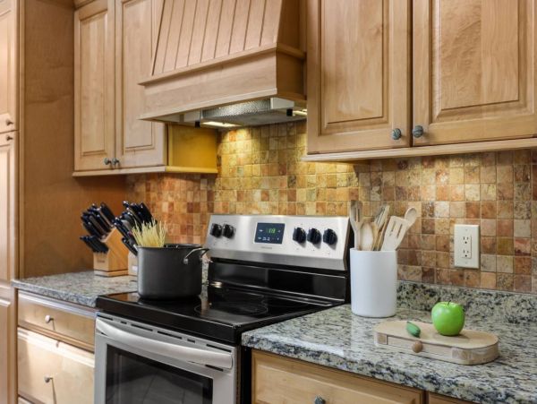 Marco Island  6 Bedroom Pool Home on the Water Walk to Beach
