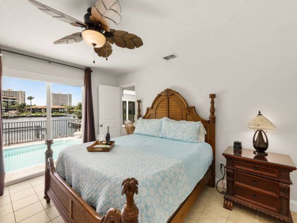 Marco Island  6 Bedroom Pool Home on the Water Walk to Beach