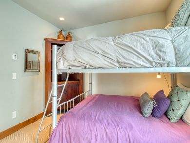 Breckenridge Home 937373
