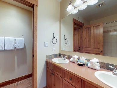 Breckenridge Condo 937375 Breckenridge Condo 937375