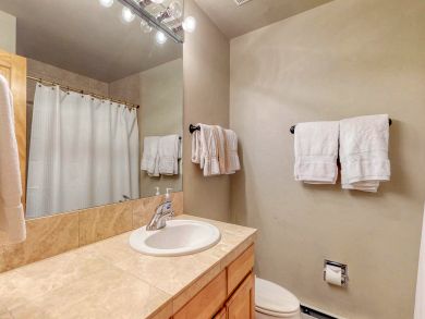 Two Story Townhome with Shared Pool and Hot Tub