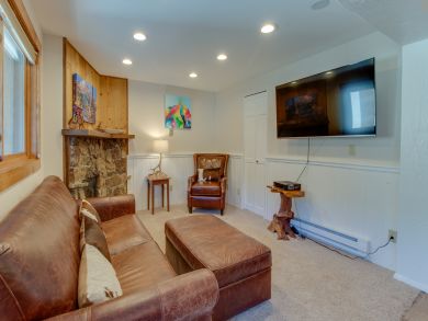 Aspen Condo 937460