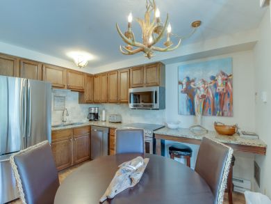 Aspen Condo 937460