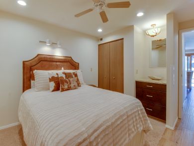Aspen Condo 937460