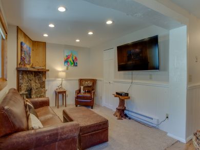 Aspen Condo 937460