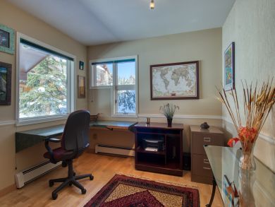 Aspen Home 937471