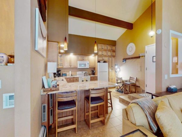 Vail Vacation Rental Condo - Ski-In Ski-Out Lodging Near Slopes & Village