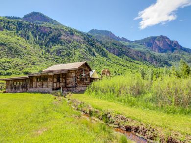 Aspen Home 937506