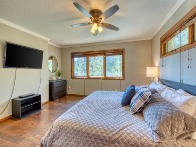 Four Bedroom Vacation Rental Home in Breckenridge