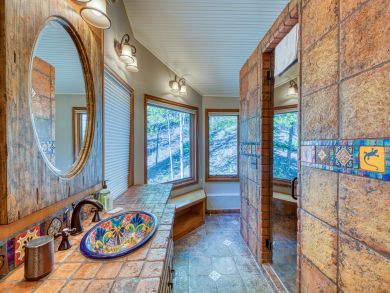 Four Bedroom Vacation Rental Home in Breckenridge