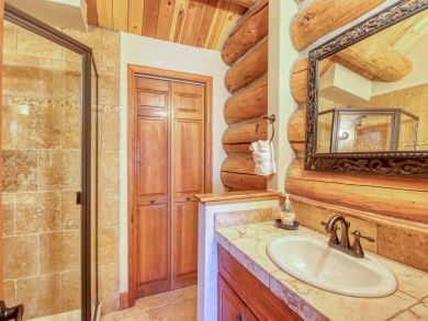 Breckenridge Home 937516 Breckenridge Home 937516