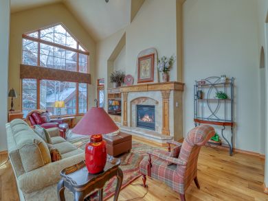 Avon Condo 937524 Avon Condo 937524