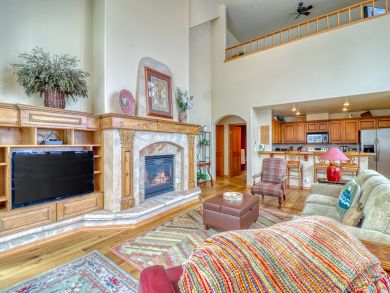 Avon Condo 937524 Avon Condo 937524