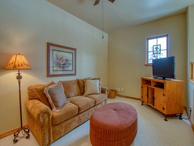 Avon Condo 937524 Avon Condo 937524